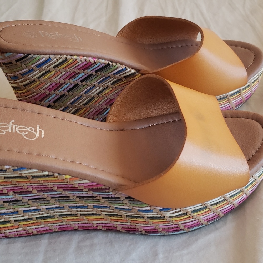 Refresh shoes - Picture 2 of 3
